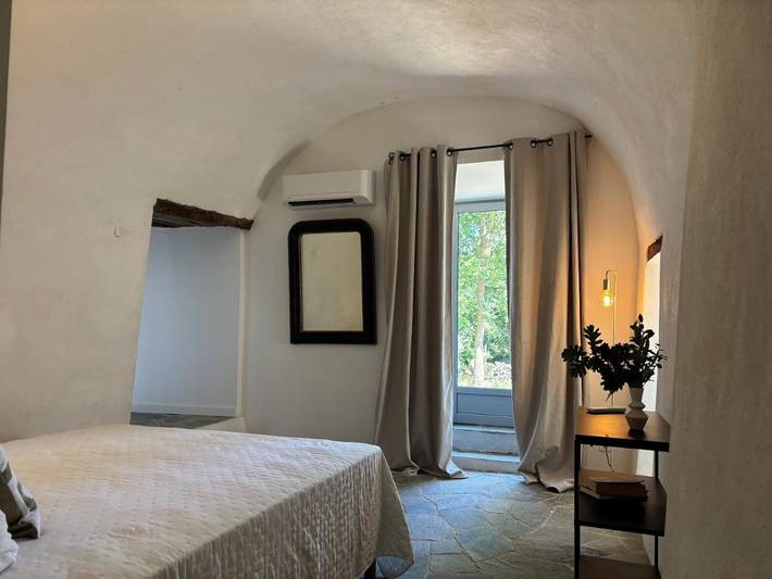 Gîte pour 2 personnes, avec piscine et jardin à Murato - 4