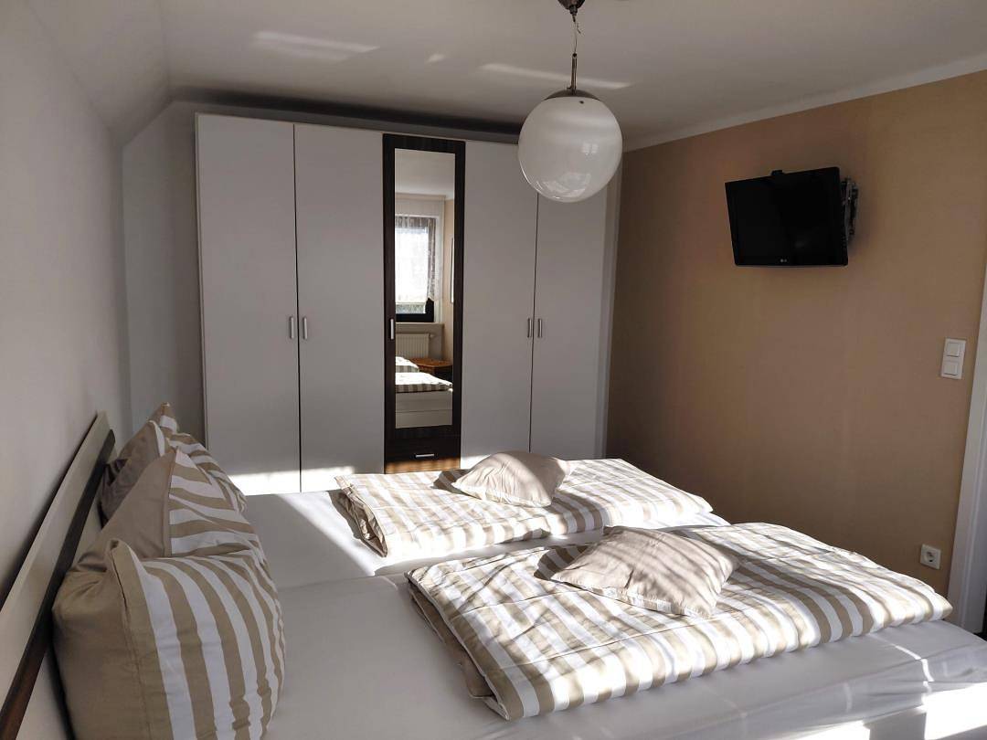Ganze Wohnung, Neu! Moderne Fewo Koi 2 Og Usedom in Zirchow, Usedom