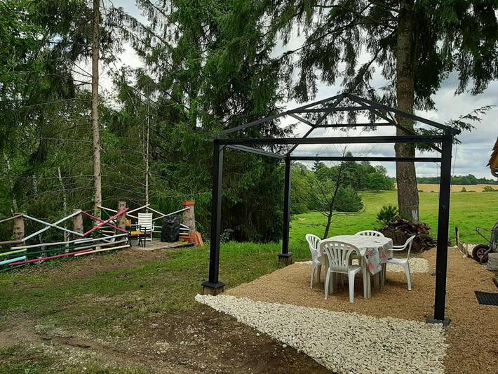 Parc de vacances pour 4 personnes, avec vue sur le lac et terrasse ainsi que jardin et vue, animaux acceptés en Dordogne - 3