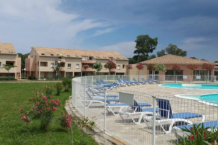 Appartement de vacances pour 6 personnes, avec jacuzzi ainsi que balcon et jardin