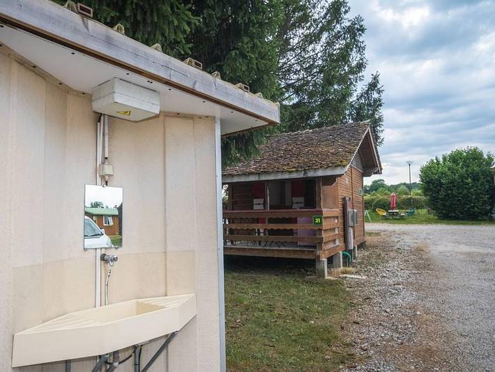 Camping Le Léman Plage - Bungalow 2 personnes - Bungalow 2 places sans sanitaire in Excenevex, Région de Thonon-les-Bains