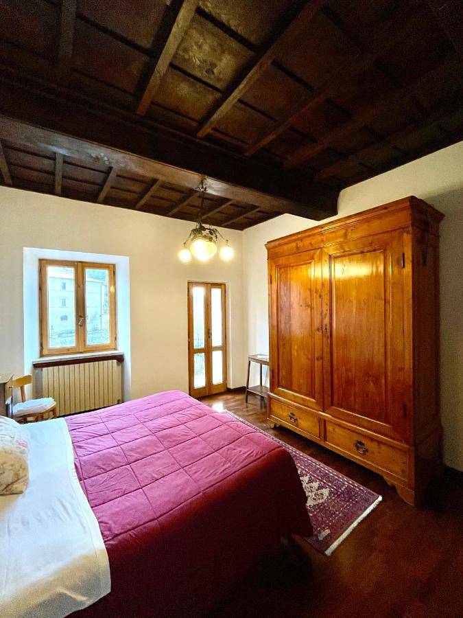 Location de vacances pour 2 personnes, avec vue, animaux acceptés à Orvinio - 2