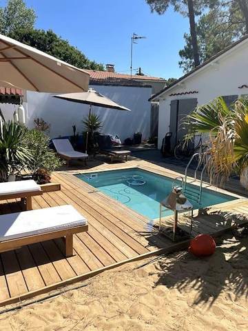 Cottage pour 6 personnes, avec jardin ainsi que piscine et terrasse dans Plage de la Grière