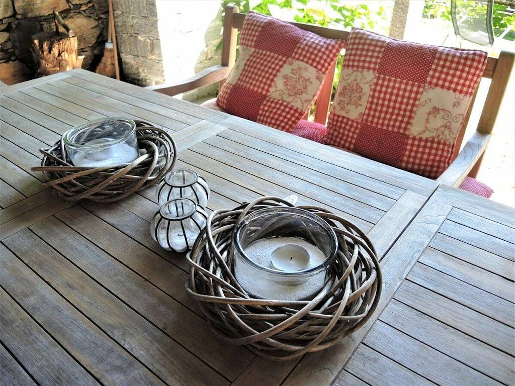 Ferienhaus in Cugnasco mit Schwimmbecken in Cugnasco-Gerra, Tessiner Alpen