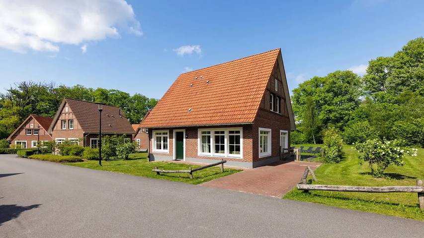 Ferienhaus für 12 Personen, mit Sauna und Garten in Bad Bentheim