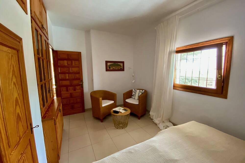 Vacation home with sea views and large plot directly on Playa Migjorn in Platja de Migjorn, Formentera