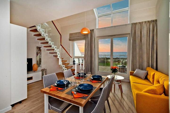 Ferienwohnung für 4 Personen, mit Balkon und Terrasse sowie Garten und Ausblick in Halbinsel Hel
