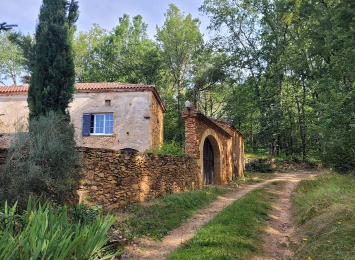 Chambre d’hôte pour 2 personnes, avec piscine et jardin dans le Lot - 3