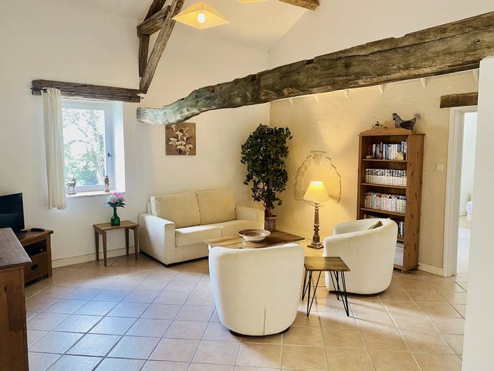 Gîte pour 4 personnes, avec Piscine à Pillac - 2