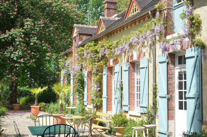 Chambre d’hôte pour 2 personnes, avec Jardin à Cepoy
