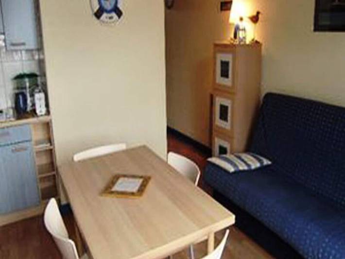 Gîte pour 4 personnes, adapté aux familles dans Plage des Govelins - 2