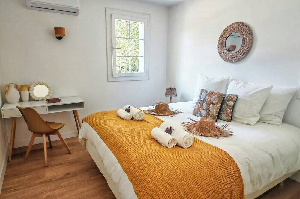 Villa auf einem Hektar schattigem Grundstück in der Provence Verte in Nans-les-Pins, Brignoles Region