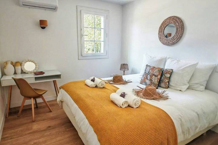 Villa auf einem Hektar schattigem Grundstück in der Provence Verte in Nans-les-Pins, Brignoles Region
