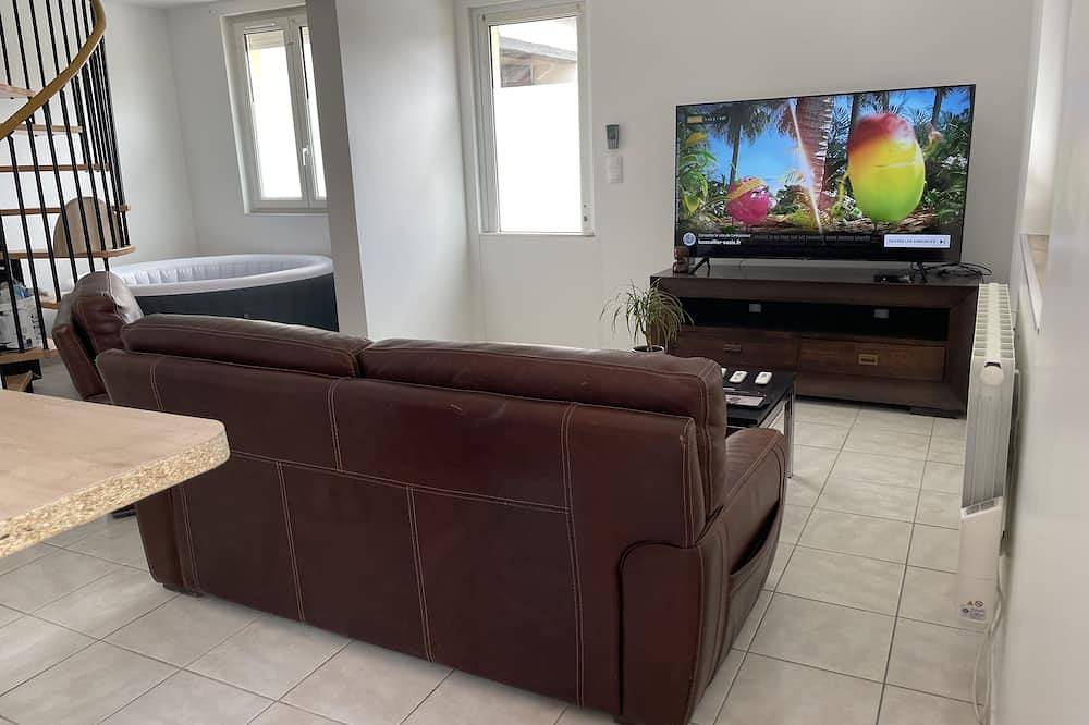 La petite Dame de maingournois in Maintenon, Región de Chartres