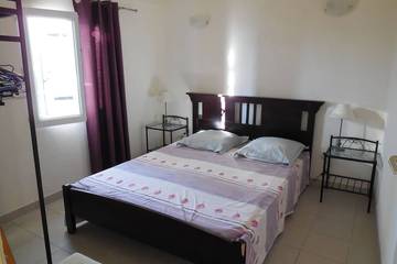 Gîte pour 4 Personnes dans Monacia-d'Aullène, Corse-du-Sud, Photo 1