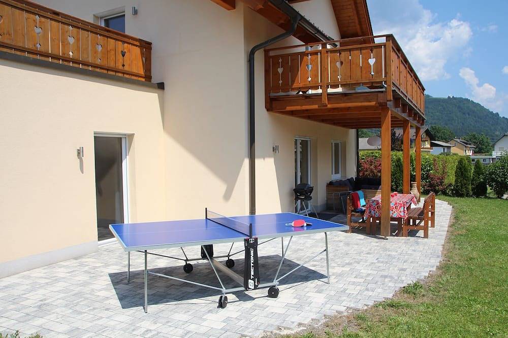 Freistehendes, geräumiges Villa (180m2) direkt an Skipiste und Schwimmbades. in Kötschach-Mauthen, Bezirk Hermagor