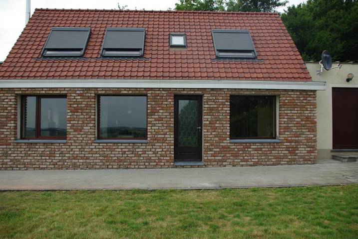 Location de vacances pour 4 personnes, avec vue et jardin à Mont-de-l'Enclus