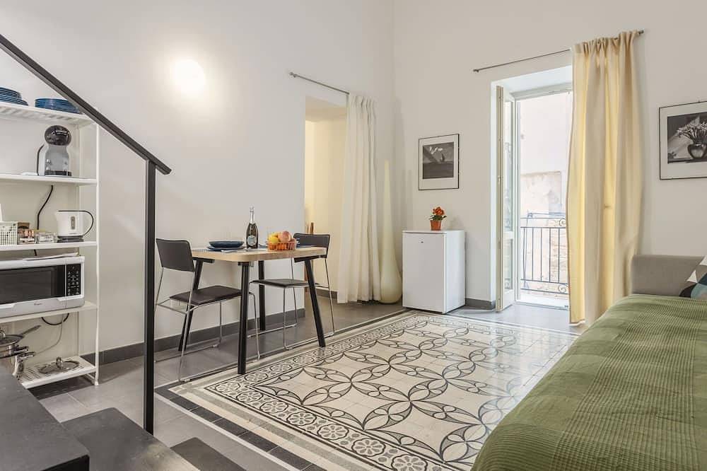 Entire apartment, Nice apartment for 3 guests with A/C, Wifi, Tv, balcony and parking in Sciacca, Agrigento Province