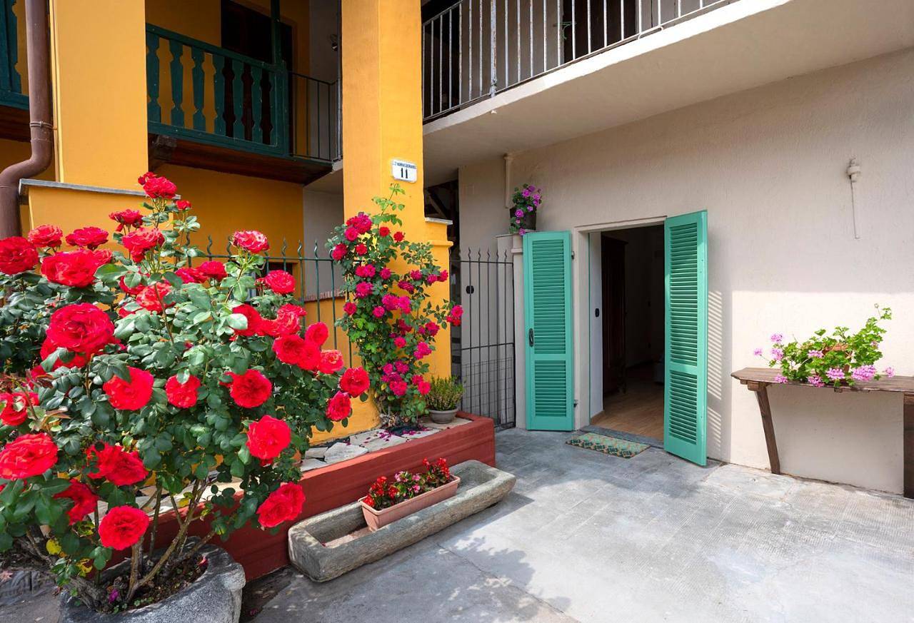 Suma Si Casa Cesare - 2000 mq di giardino a Vostra disposizione in Busca, Province de Coni