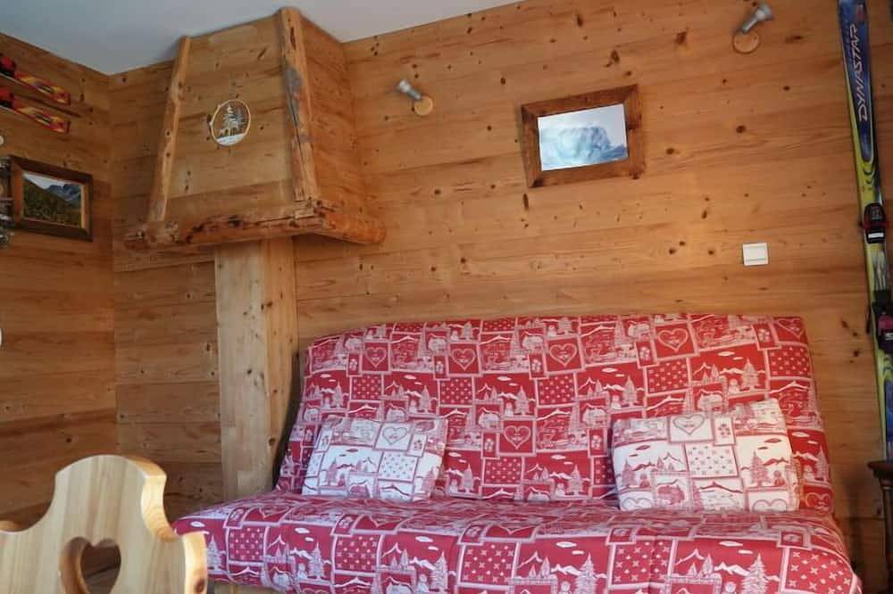 Entire apartment, Namasté by Interhome in Les Villards-sur-Thônes, Annecy region