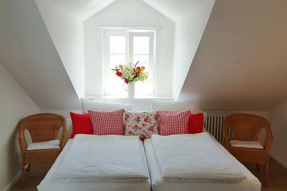 Ganze Wohnung, Landurlaub im Fichtelgebirge nähe See u. Therme in Weißenstadt 15 Pers. in Kirchenlamitz, Landkreis Wunsiedel im Fichtelgebirge