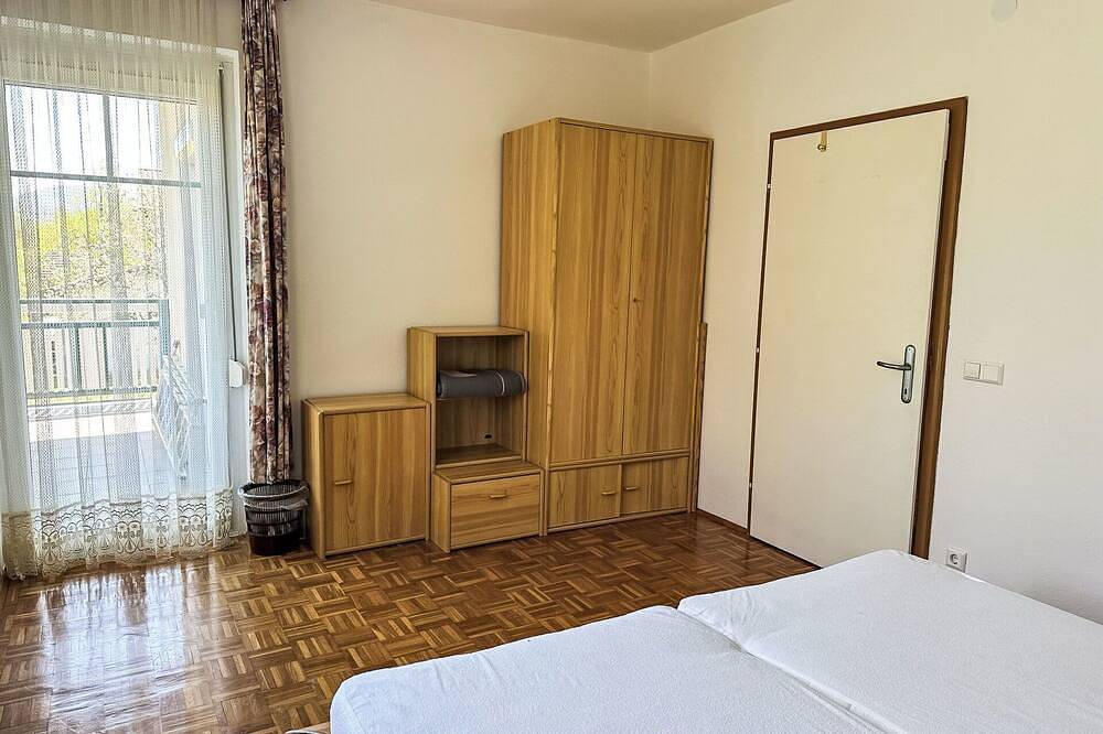 Wunderbares alleinstehendes Ferienhaus mit Klimaanlage,  W-Lan, Tv, Terrasse und Haustiere erlaubt in Karawanken und Bachergebirge, Eberndorf