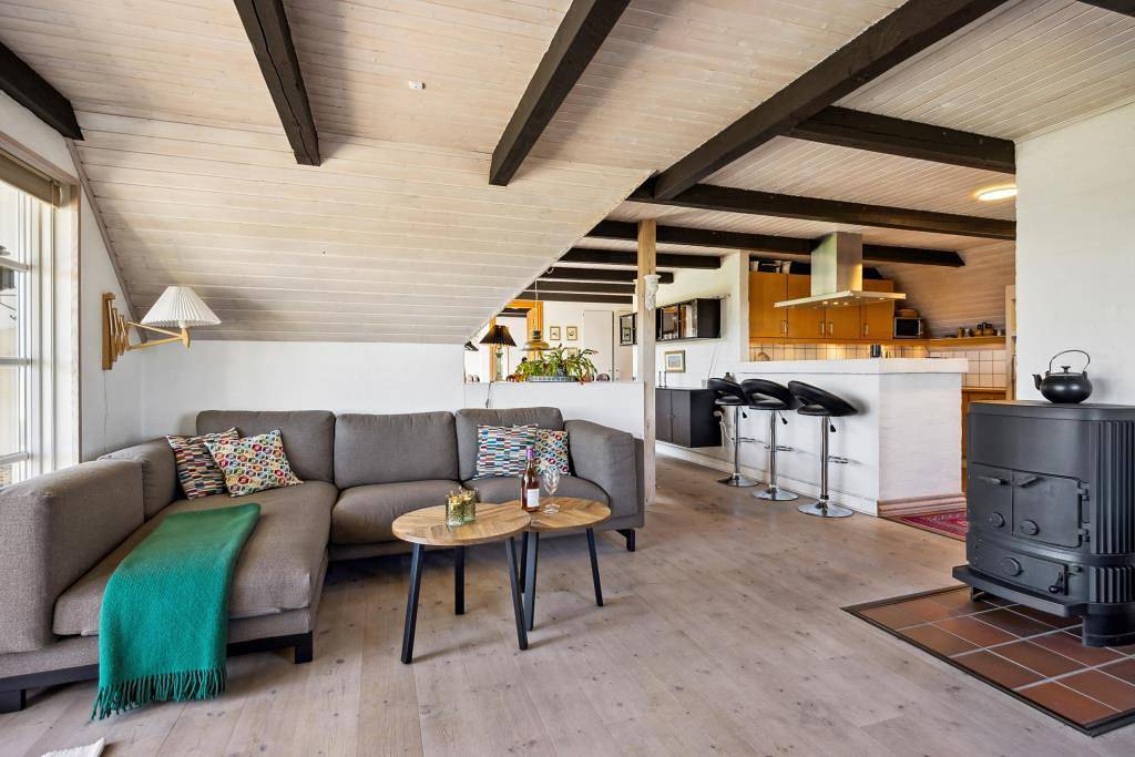 Well-Maintained Holiday Home with Stunning Panoramic Views in Egsmark Strand, Süddjursland