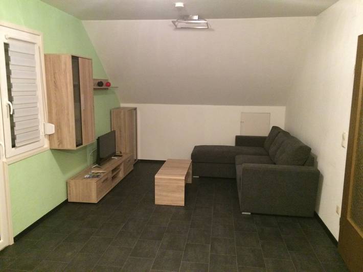 Ganze Wohnung, Ferienwohnung Ludwig - Ferienwohnung Ludwig mit Balkon in Karlstadt, Maindreieck