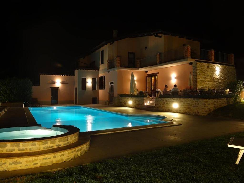 Agriturismo La Costa in Torre Bormida, Langhe
