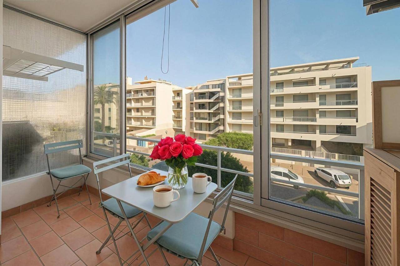 Appartement entier, Apartment with View and Balcony in Cannes, Côte méditerranéenne (France)