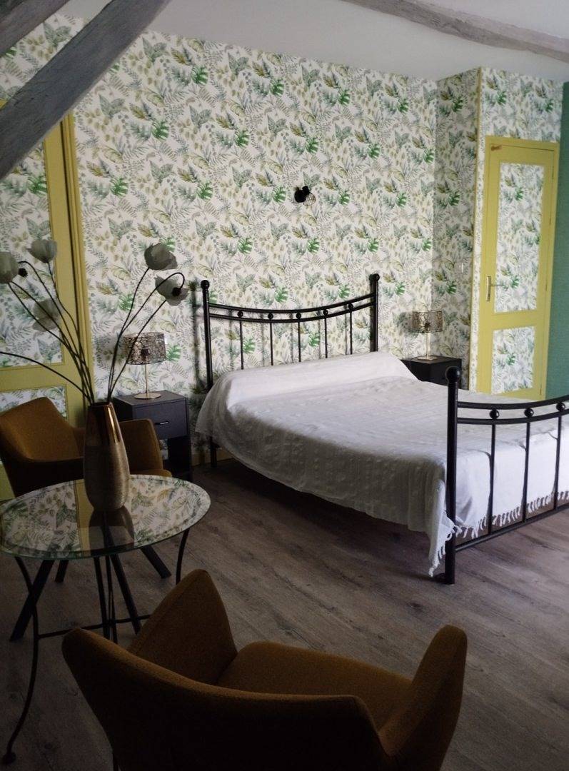 Chambres d'hôtes La Marmotte - Chambre Myosotis in Collan, Arrondissement d'Avallon
