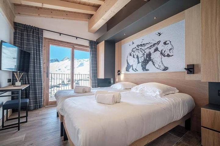 Gîte pour 16 personnes, avec Balcon et Jacuzzi ainsi que Piscine et Sauna dans Office De Tourisme De Tignes Le Lac - 3