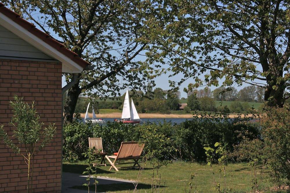 Ruhiges 5* Ferienhaus direkt am Wasser | Wlan | Sauna | Kamin | Whirlwanne in Schlei, Kosel