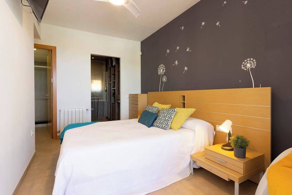 Vistas increibles, Piscina privada, Bbq, Wifi in Roda de Bará, Costa Dorada