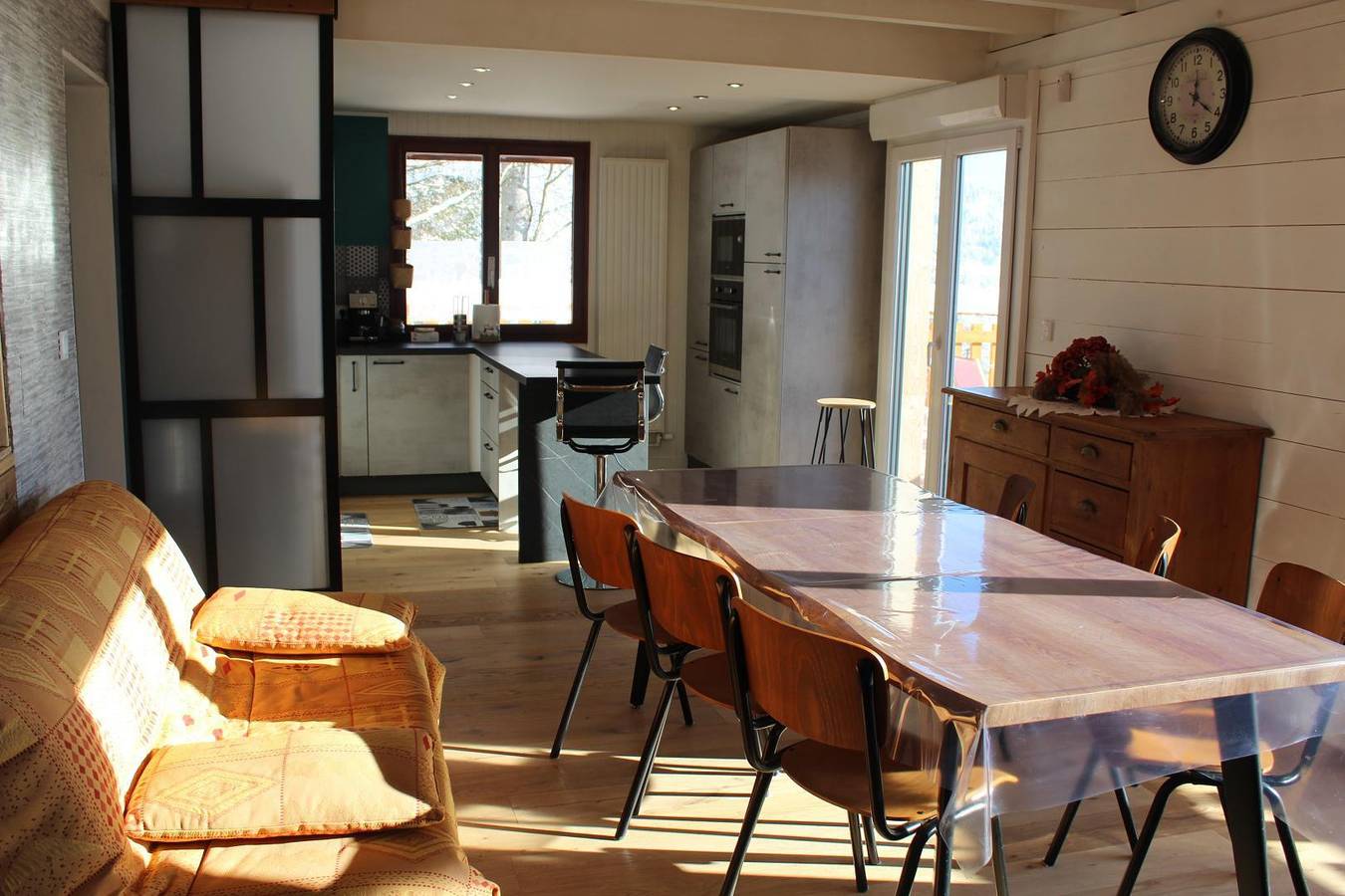 Casa de huéspedes para 6 personas con balcón in Mouthe-Lac et Mont d’Or, Doubs (desambiguación)