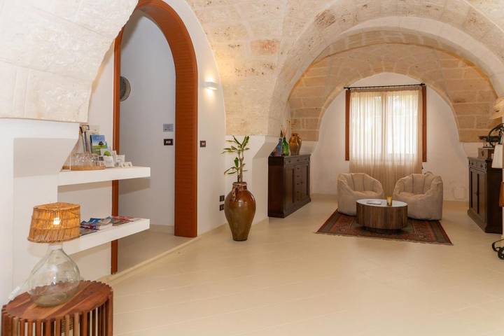 Chambre d’hôte pour 3 personnes, avec jacuzzi ainsi que jardin et piscine à San Vito dei Normanni - 3