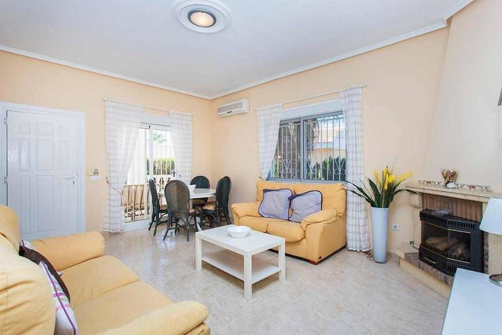 Casa rural para 6 personas, con piscina y jardín en Rojales - 4