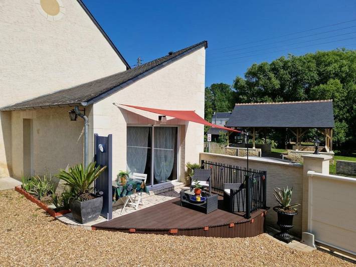 Gîte pour 2 personnes, avec Jacuzzi et Terrasse ainsi que Jardin et Vue à Saint-Antoine-du-Rocher - 3
