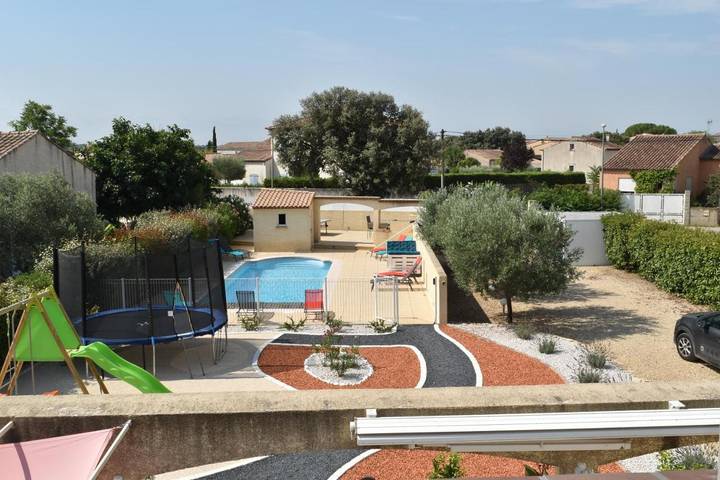 Location de vacances pour 10 personnes, avec piscine et jardin à Canet (Hérault) - 3