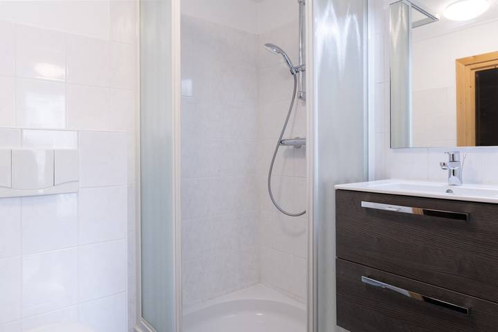 Ferienhaus für 14 Personen, mit Balkon und Sauna in Bruinisse - 4