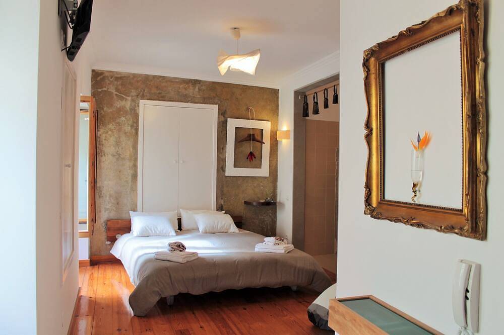Apartamento inteiro, Casa d Sintra - Alojamento no centro histórico da Vila de Sintra in São Martinho (Sintra), Sintra