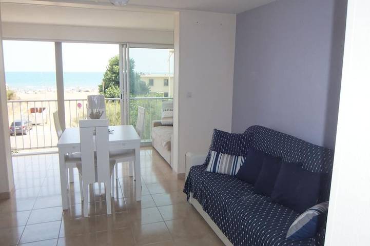 Gîte pour 4 personnes, avec piscine et terrasse dans Casino de Valras Plage - 4