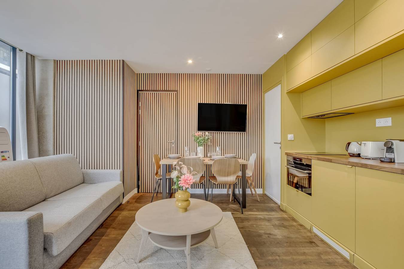 Appartement entier, L’Écrin Musical - 4P - Gare Montparnasse in 14e arrondissement de Paris, Paris