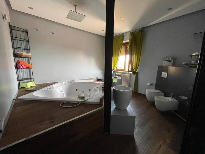 Gîte pour 6 personnes, avec jacuzzi et balcon à Porto Sant'Elpidio - 4