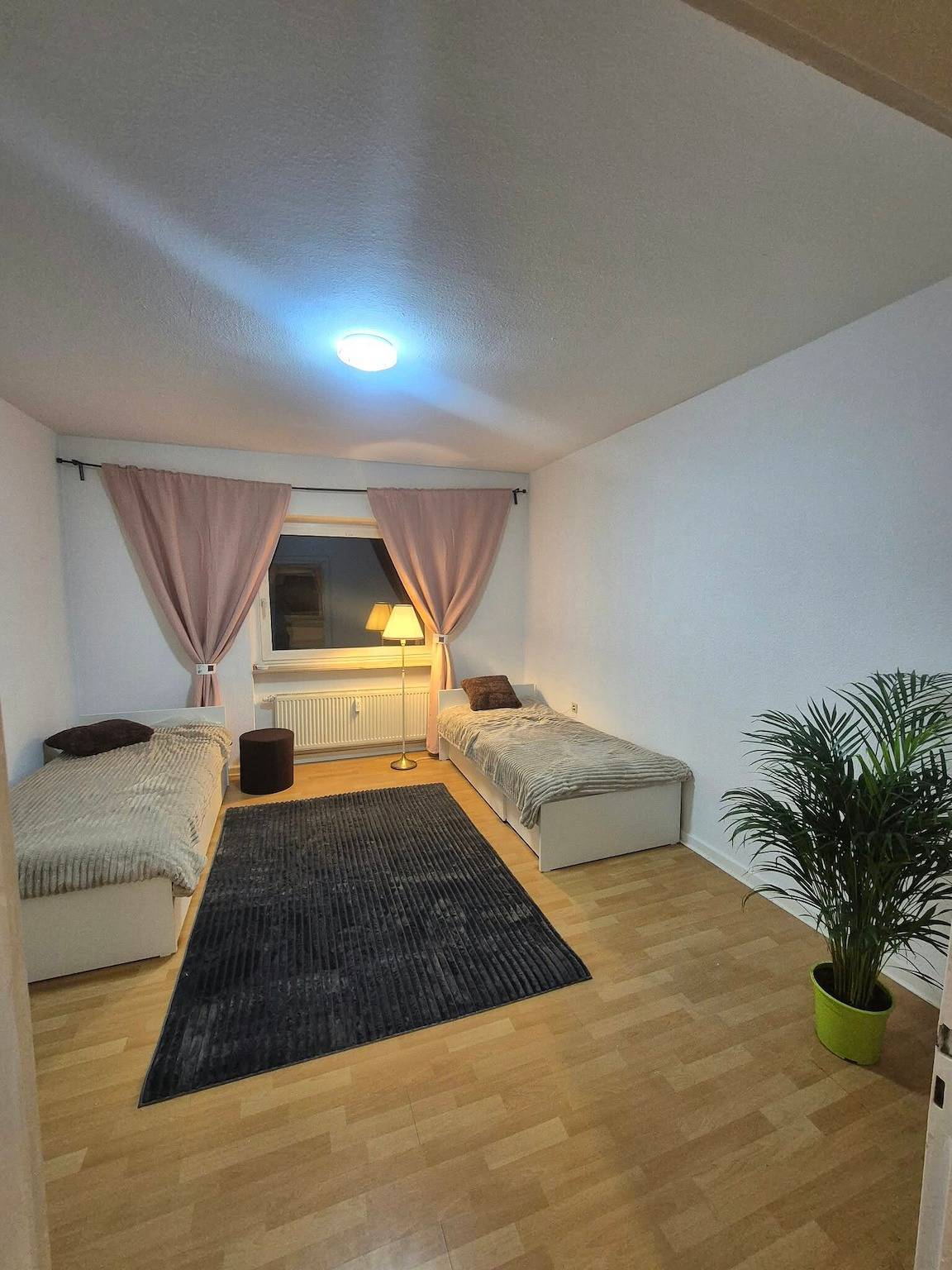 Ganze Wohnung, Ferienwohnung 'Malo' in Wuppertal in Wuppertal, Bergisches Land