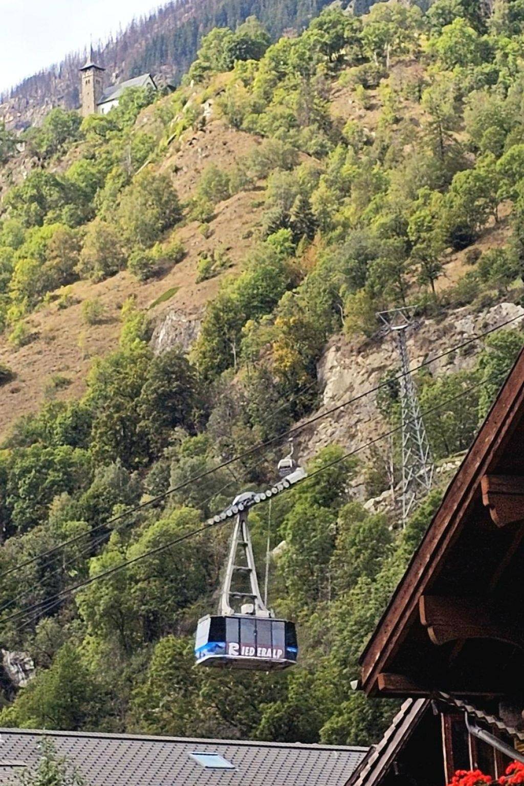 Ganze Wohnung, Alte Gemeindestube 2. Og Ost in Mörel-Filet, Aletsch Arena