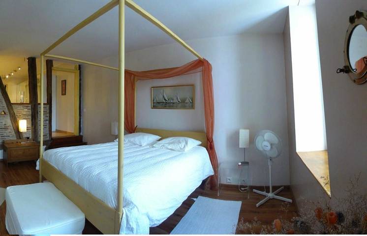 Location de vacances pour 4 personnes, avec terrasse et vue, animaux acceptés à Sainte-Foy-la-Grande - 3