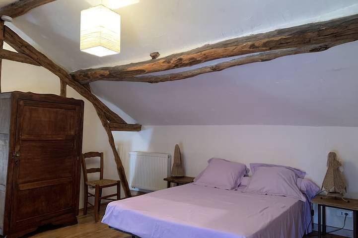 Location de vacances pour 7 personnes, avec jardin et terrasse à Saint-Chamassy - 2