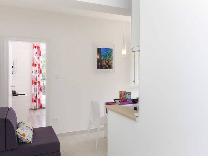 Apartamento inteiro, Apartments Posta - One-Bedroom Apartment with Terrace and Sea View - Apartman 5 in Mala Saplunara, Saplunara