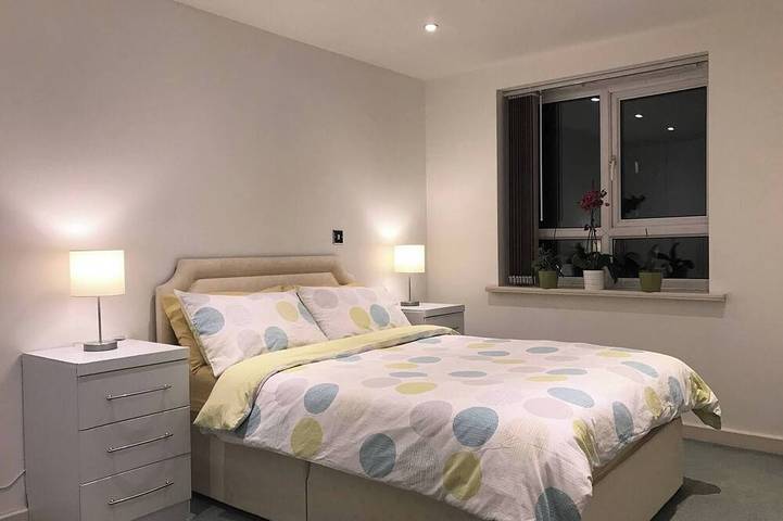 Bed and breakfast for 2 people in Southampton